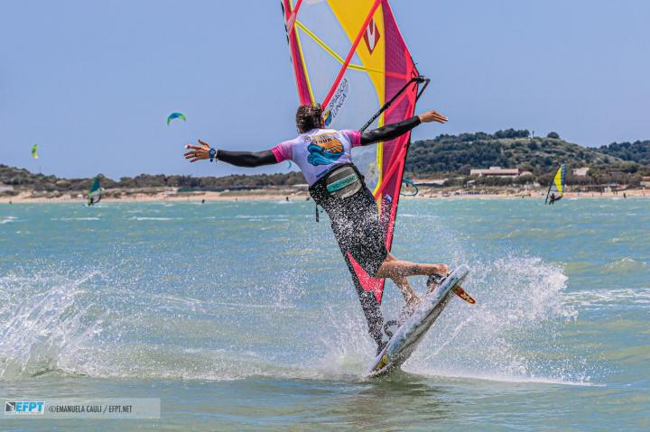 Spiaggia Lunga Village Stehsegelrevue Internet Windsurf